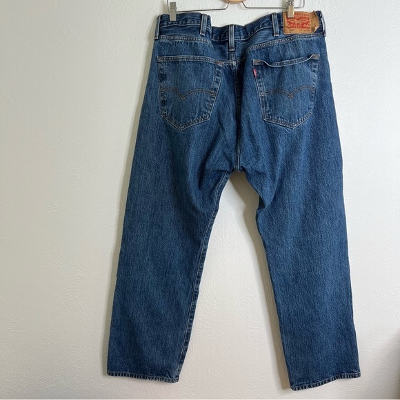 Levi's 501 Mens Blue Medium Wash Button Fly Straight Leg Denim Jeans Size 42x30 - Picture 9 of 12